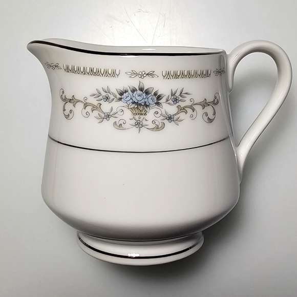 Diane by Fine China of Japan Blue Flower Scrolls - Creamer - Picture 10 of 15